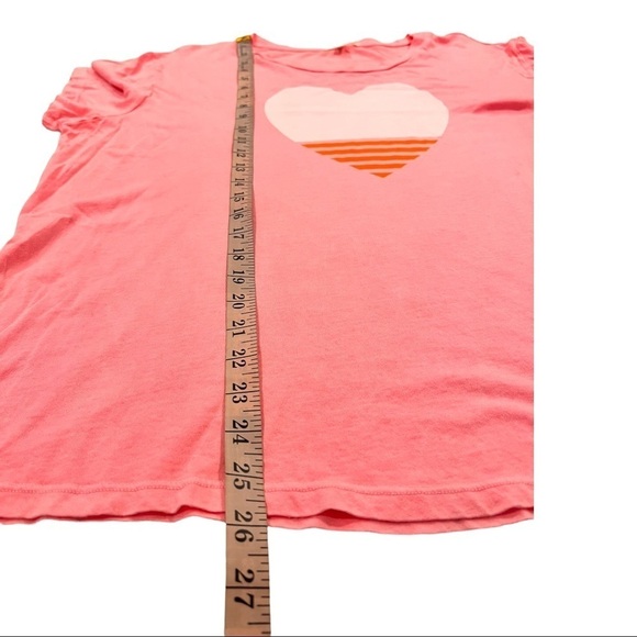 SUNDRY Heart Pop Peach Pink Made in USA Large Heart Short Sleeve Scoop Tee - Picture 5 of 10